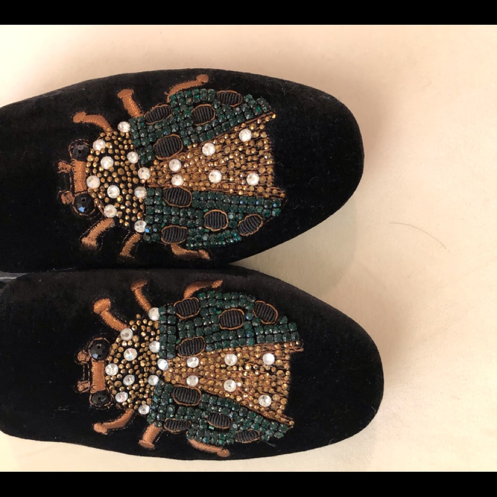 Steve Madden velvet slip on with jeweled beetle